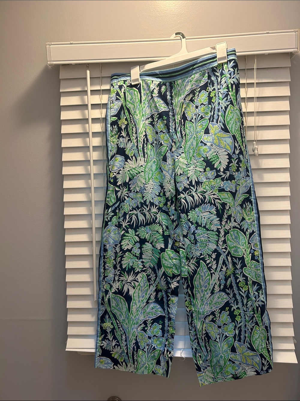 Gretchen Scott Designs Navy Blue Green Floral Wide-Leg Pants